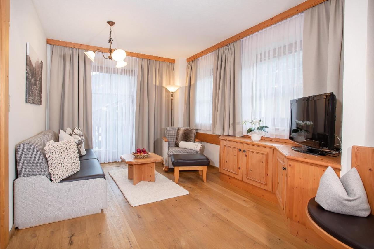 Brixnerhof Im Zillertal Hotel Schlitters Bagian luar foto