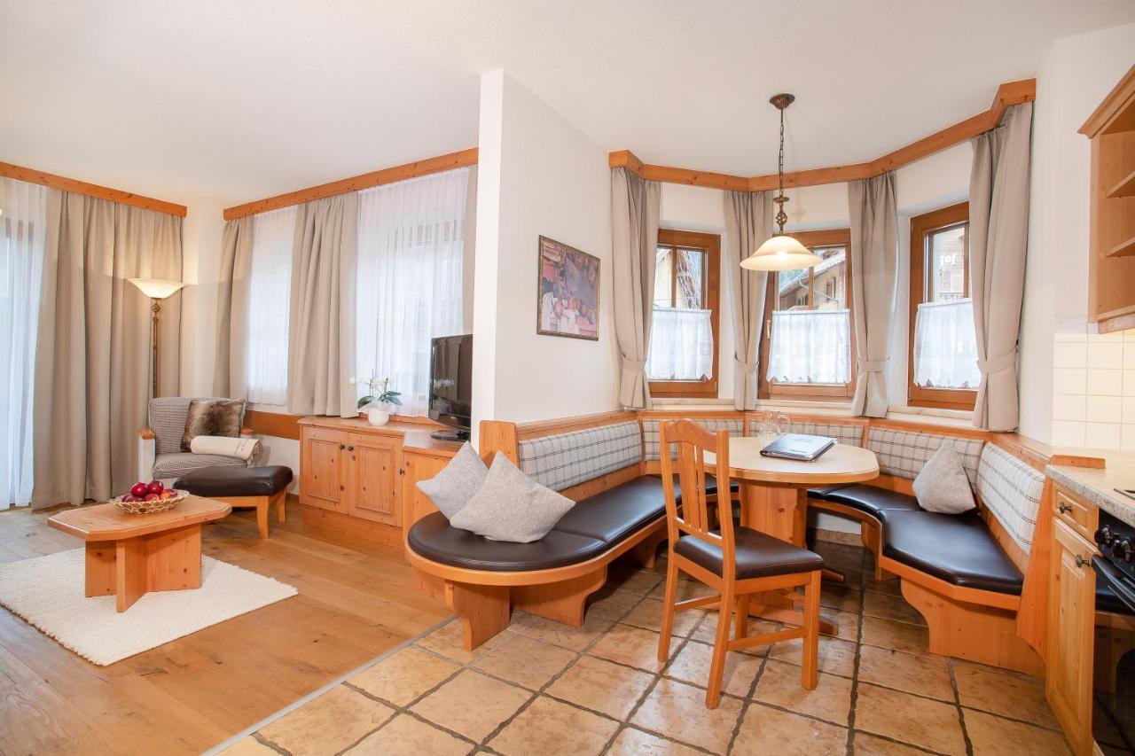 Brixnerhof Im Zillertal Hotel Schlitters Bagian luar foto