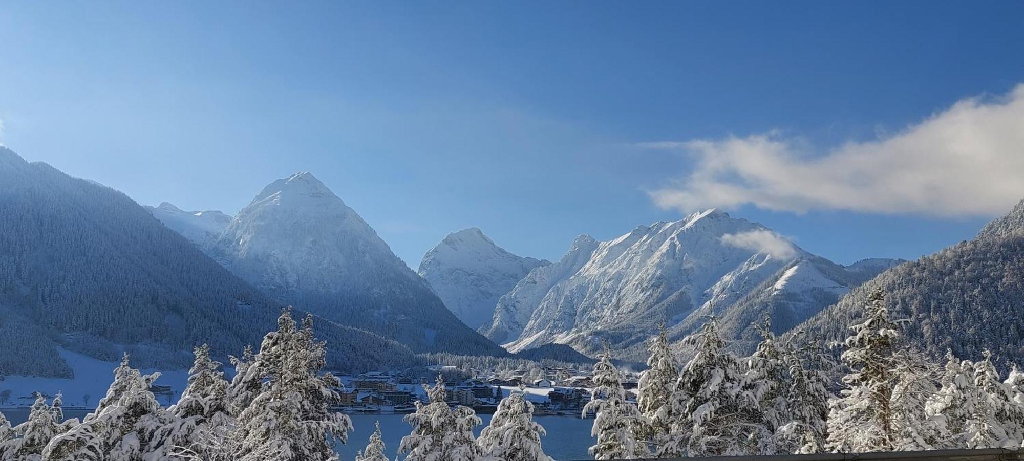 Brixnerhof Im Zillertal Hotel Schlitters Bagian luar foto