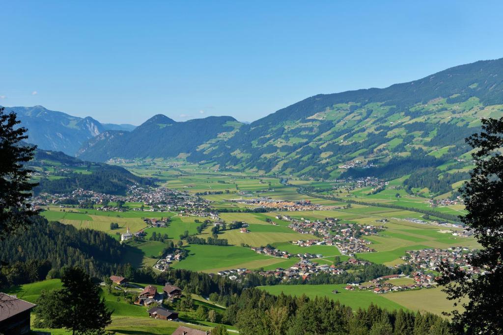 Brixnerhof Im Zillertal Hotel Schlitters Bagian luar foto